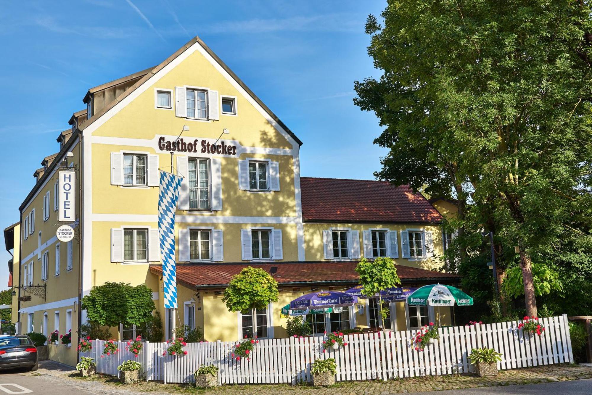 Hotel Gasthof Stocker Obertraubling Ngoại thất bức ảnh