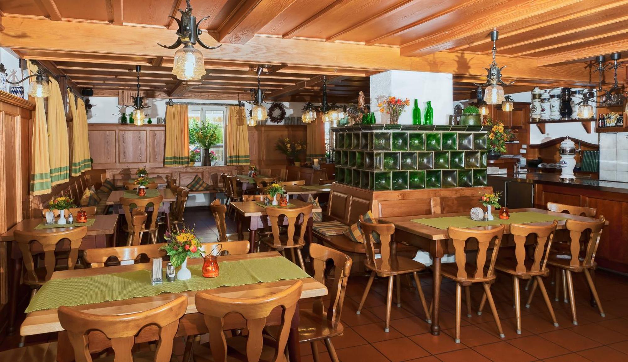 Hotel Gasthof Stocker Obertraubling Ngoại thất bức ảnh