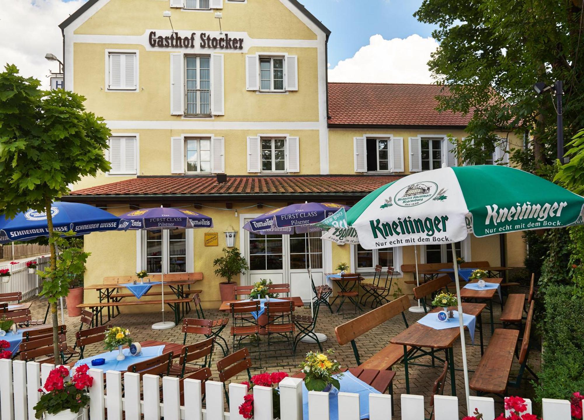 Hotel Gasthof Stocker Obertraubling Ngoại thất bức ảnh